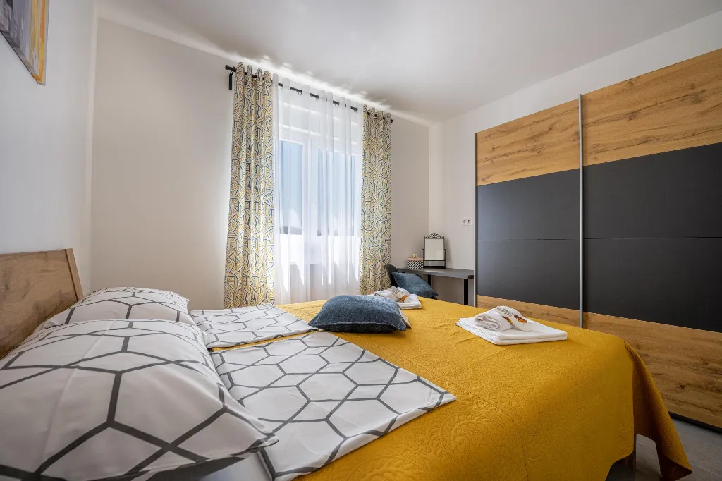 1-Bedroom Apartment for 4 in Pula