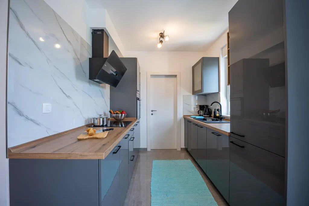 1-Bedroom Apartment for 4 in Pula