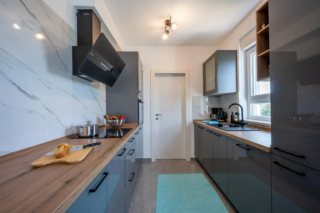 1-Bedroom Apartment for 4 in Pula