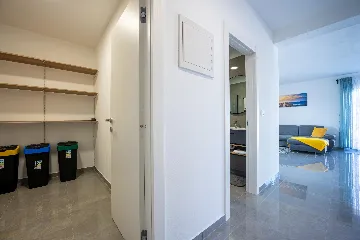 Two-Bedroom Apartment for 5 Guests in Pula