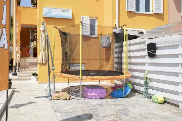 Banjole Villa with Private Pool and 10 Guests