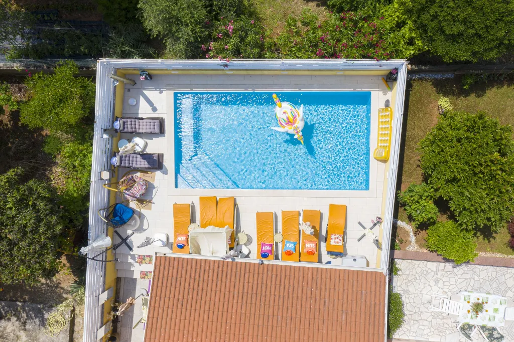 Banjole Villa with Private Pool and 10 Guests