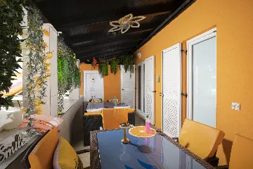 Banjole Villa with Private Pool and 10 Guests