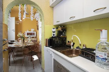 Banjole Villa with Private Pool and 10 Guests