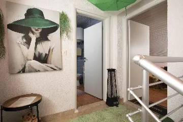 Banjole Villa with Private Pool and 10 Guests