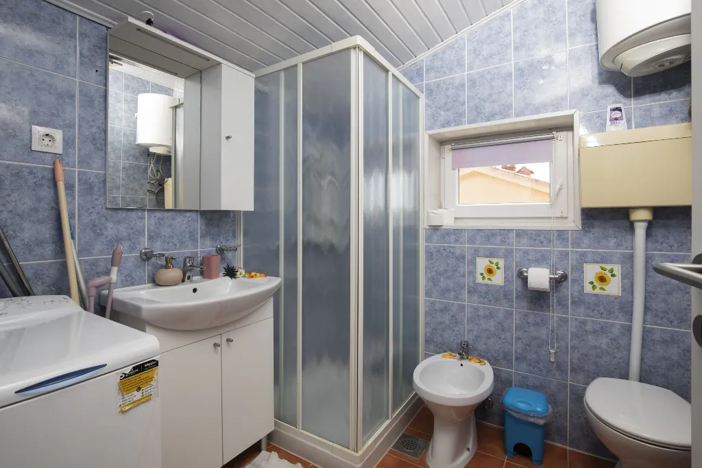 Banjole Villa with Private Pool and 10 Guests