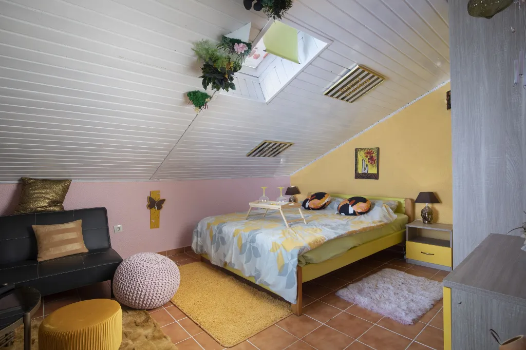 Banjole Villa with Private Pool and 10 Guests