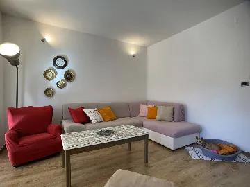 Two-Bedroom Apartment in Pula for 4 Guests
