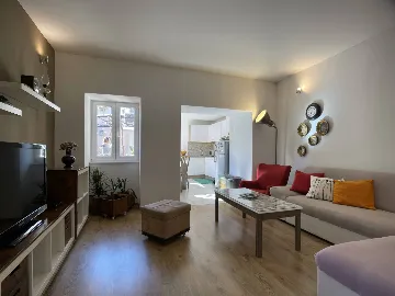 Two-Bedroom Apartment in Pula for 4 Guests