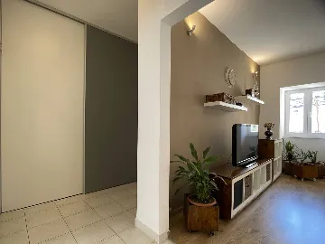 Two-Bedroom Apartment in Pula for 4 Guests