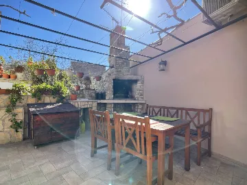 Two-Bedroom Apartment in Pula for 4 Guests