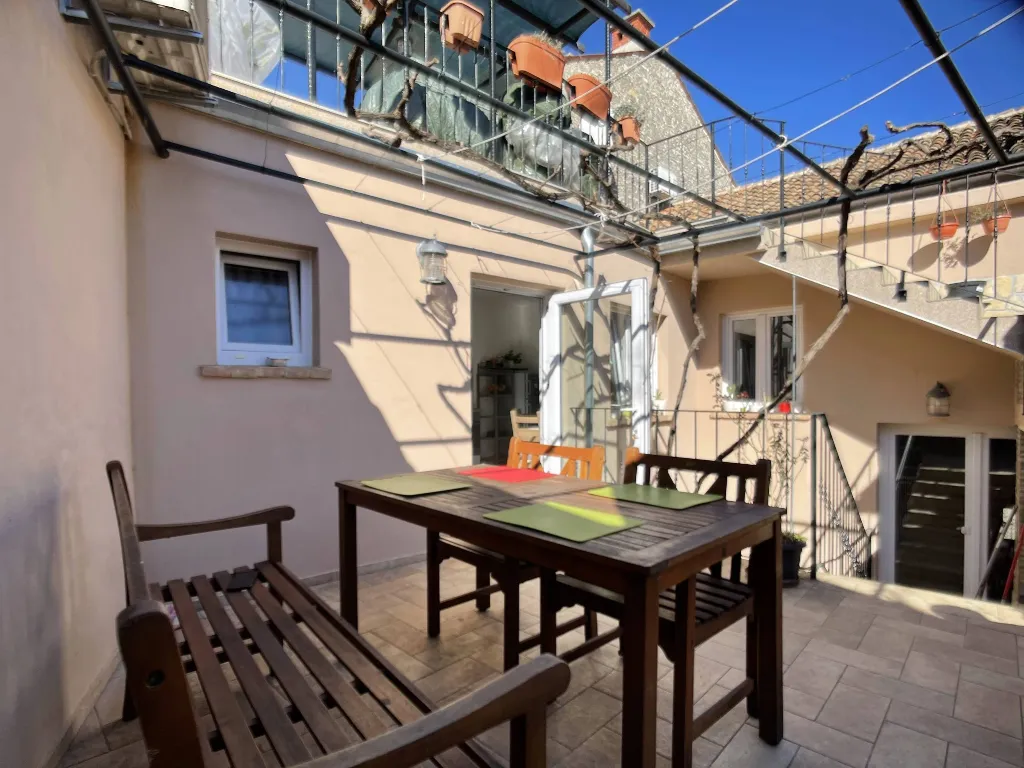 Two-Bedroom Apartment in Pula for 4 Guests