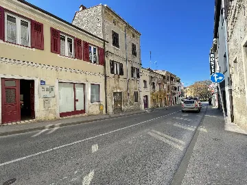 Two-Bedroom Apartment in Pula for 4 Guests