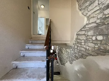 Two-Bedroom Apartment in Pula for 4 Guests