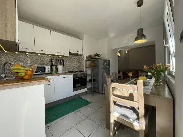 Two-Bedroom Apartment in Pula for 4 Guests