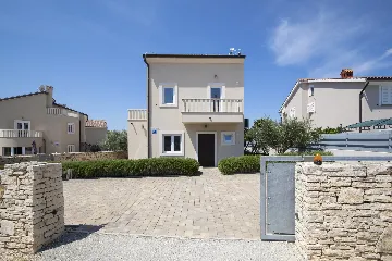 Villa in Premantura for up to 12 Guests