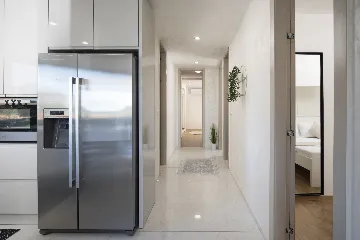 Pula Apartment for 8 Guests with Terrace Pool