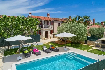 Pool Villa for 6 Guests in Pula, Croatia