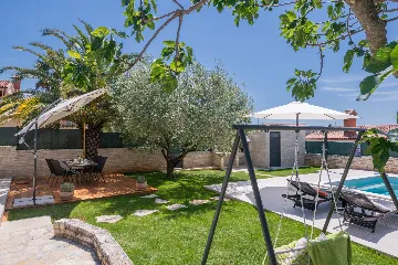 Pool Villa for 6 Guests in Pula, Croatia