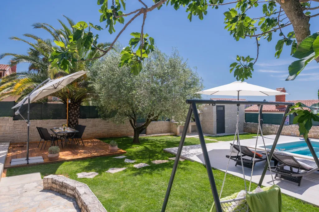 Pool Villa for 6 Guests in Pula, Croatia