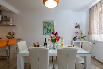 Pool Villa for 6 Guests in Pula, Croatia