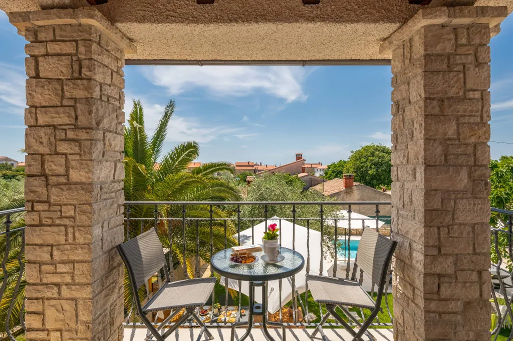 Pool Villa for 6 Guests in Pula, Croatia