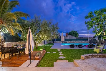 Pool Villa for 6 Guests in Pula, Croatia