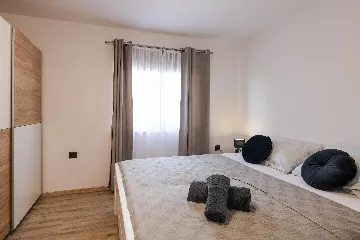 1-Bedroom Apartment in Pula for Up to 4 Guests