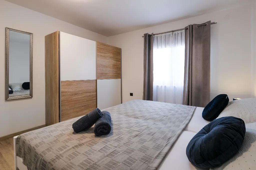 1-Bedroom Apartment in Pula for Up to 4 Guests