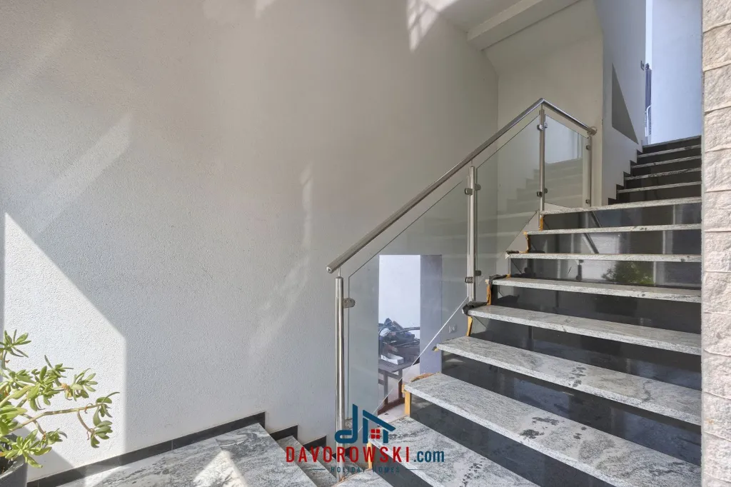 Pula Studio Apartment for 2 Guests with Private Balcony