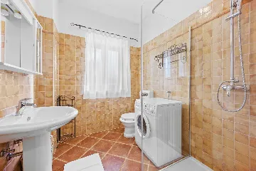 4-Bedroom Villa in Svetvinčenat for 8 Guests