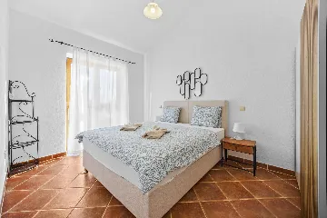 4-Bedroom Villa in Svetvinčenat for 8 Guests