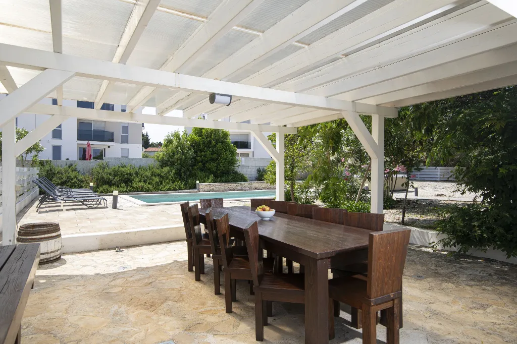 Villa in Ližnjan for 12 Guests near the Adriatic