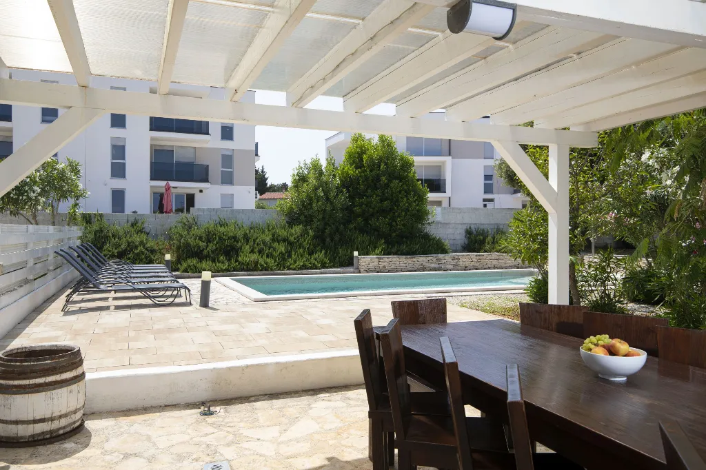 Villa in Ližnjan for 12 Guests near the Adriatic