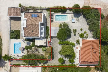 Villa in Ližnjan for 12 Guests near the Adriatic