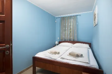 Villa in Ližnjan for 12 Guests near the Adriatic