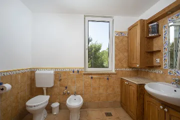 Villa in Ližnjan for 12 Guests near the Adriatic