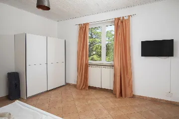 Villa in Ližnjan for 12 Guests near the Adriatic