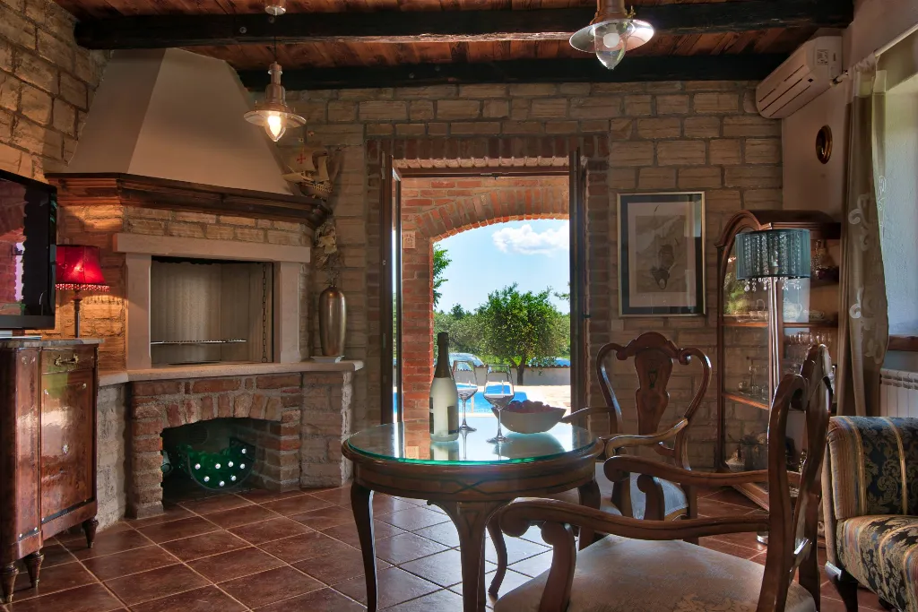 Detached Villa for 6 Guests in Istria