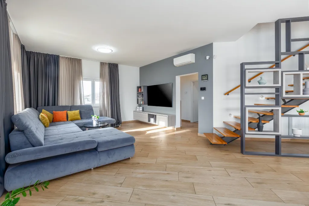 4-Bedroom Villa with Heated Pool near Pula