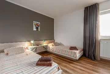 4-Bedroom Villa with Heated Pool near Pula