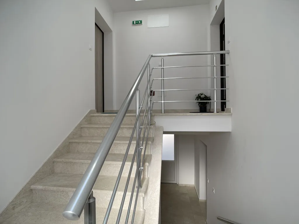 Pula Apartment for 5 Guests with Balcony