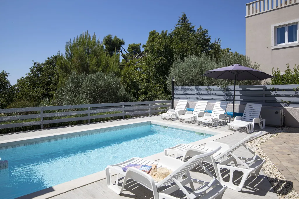 Villa in Premantura for 16 Guests with Private Pool