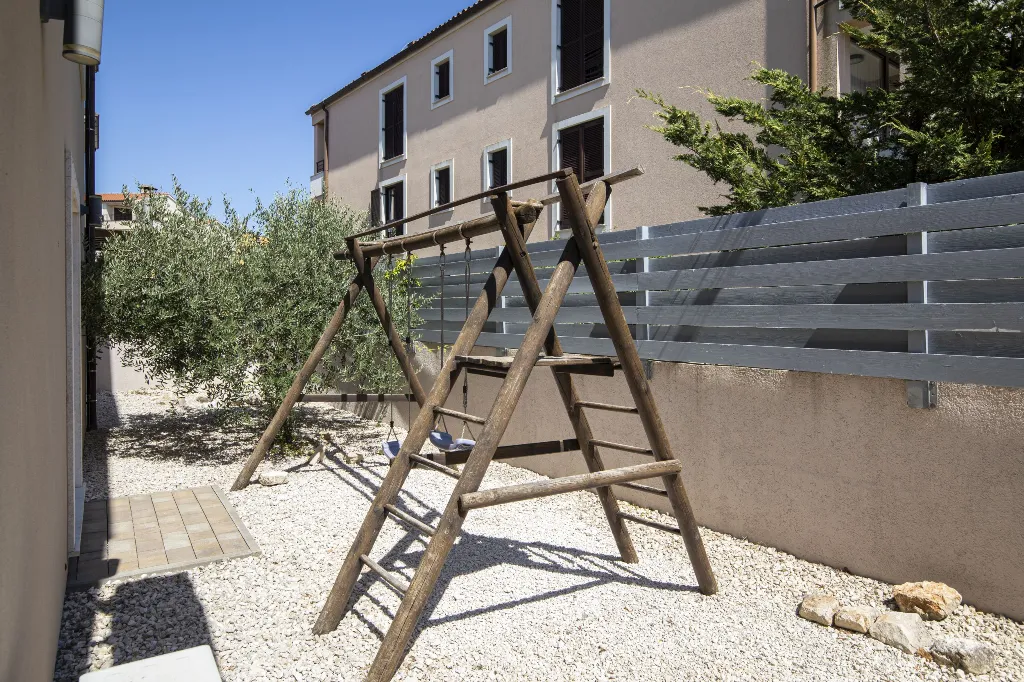 Villa in Premantura for 16 Guests with Private Pool