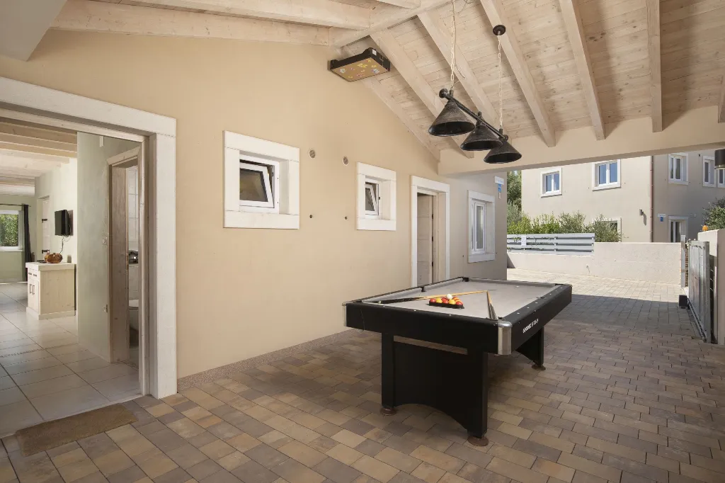 Villa in Premantura for 16 Guests with Private Pool
