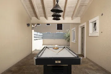 Villa in Premantura for 16 Guests with Private Pool