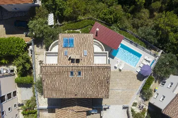 Villa in Premantura for 16 Guests with Private Pool