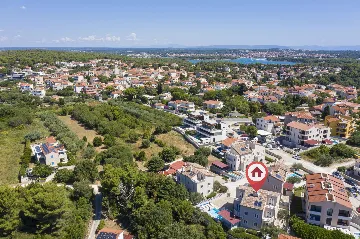 Villa in Premantura for 16 Guests with Private Pool