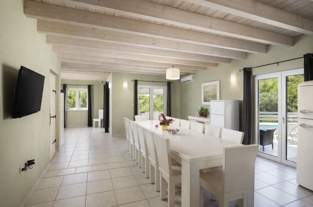 Villa in Premantura for 16 Guests with Private Pool