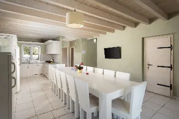 Villa in Premantura for 16 Guests with Private Pool